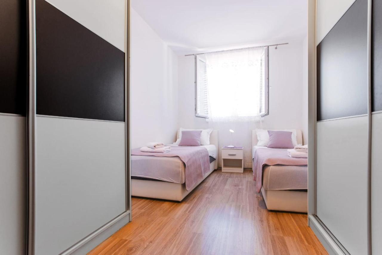 Apartment Bozic Omiš Exterior foto