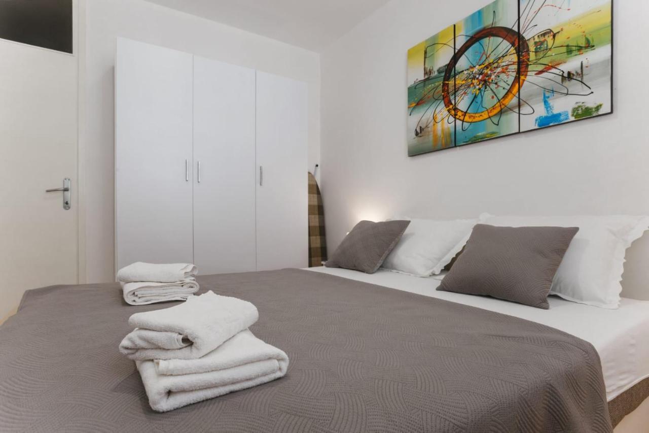 Apartment Bozic Omiš Exterior foto