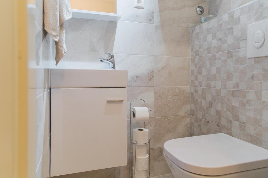 Apartment Bozic Omiš Exterior foto